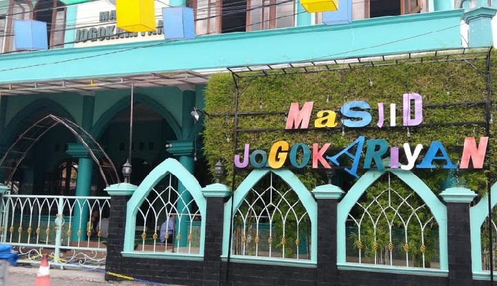 Learn from blocking the social media account of the Jogokariyan Mosque> Examples of Blogs