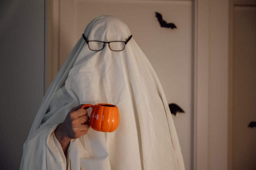 Payroll horror stories: mistakes are scarier than ghosts!